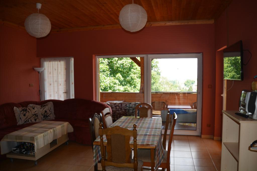 Areal Hradisek Villa Klobouky u Brna ภายนอก รูปภาพ