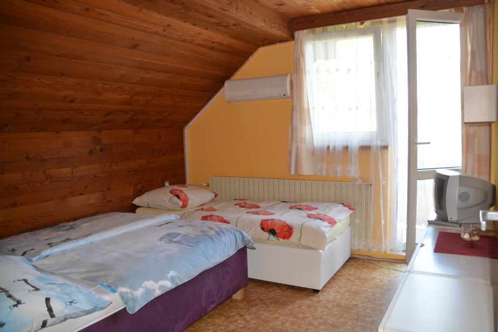 Areal Hradisek Villa Klobouky u Brna ภายนอก รูปภาพ