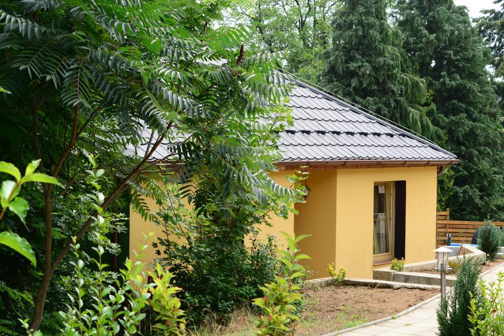 Areal Hradisek Villa Klobouky u Brna ภายนอก รูปภาพ